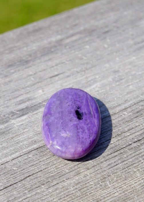 Charoite palm stone