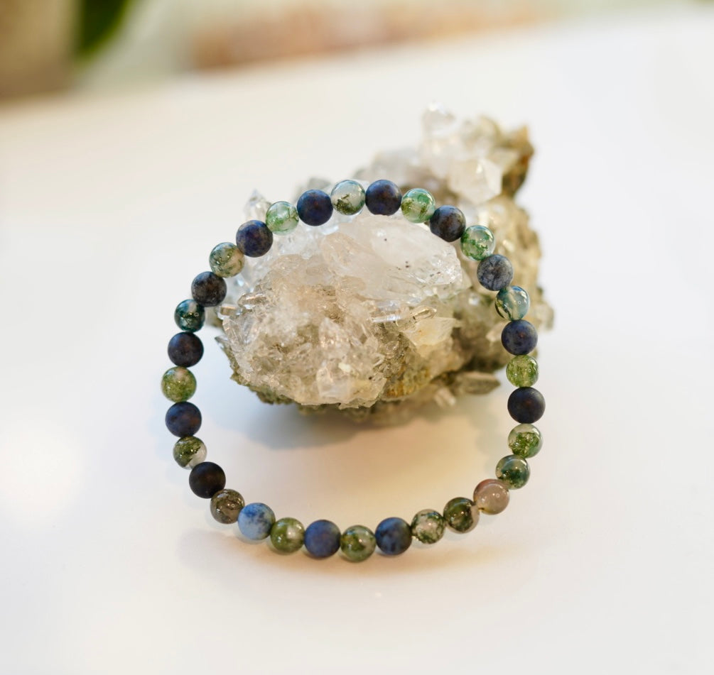 Crystal bracelet - size M/L - Dumortieritt / Moseagat